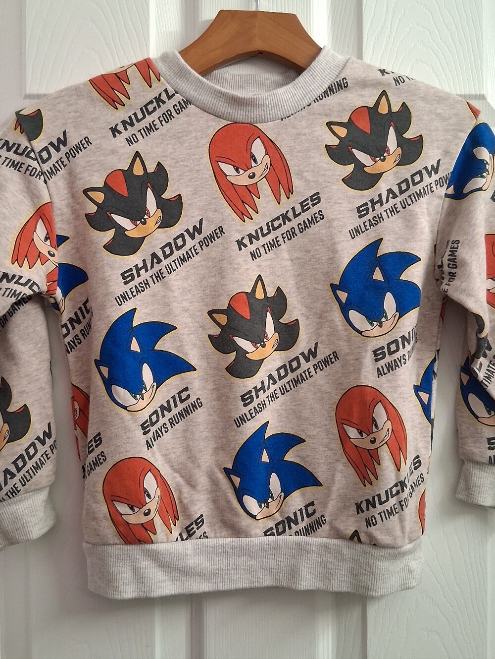 H&M Sonic Sweatshirt Size 5T/6